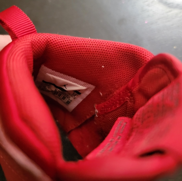 Nike Jordan Legacy 312Toro Toddler Sneakers - Picture 12 of 13